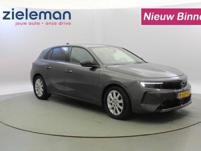 Financial Leas Opel Astra 1.2 Edition - Carplay