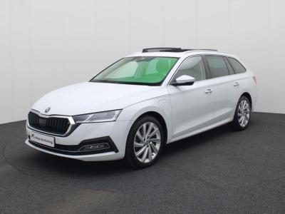 Financial Leas Škoda Octavia Combi 1.4TSI 204PK PHEV Business Ed+