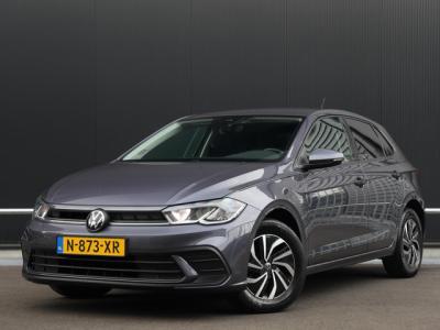 Financial Leas Volkswagen Polo 1.0 TSI 95pk Life Virtual Navi Airco ACC 15-inch LMV Getint glas PDC NL-Auto!