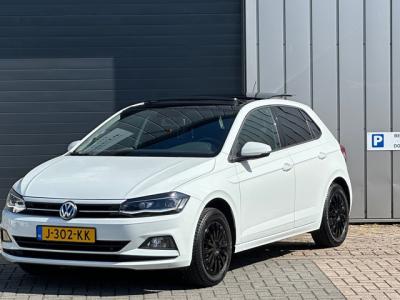 Financial Leas Volkswagen Polo 1.0 TSI Highline LEER PANO CAMERA CLIMA