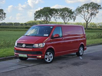 Financial Leas Volkswagen Transporter 2.0TDI L2H1 150pk