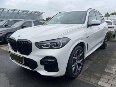 Financial Leas BMW X5 xDrive45e High Executive M Sport Harman-Kardon Panoramadak Laser Licht Trekhaak Stoelventilatie Comfortzetels 21 Inch Driving As