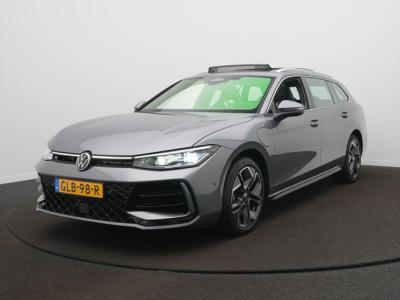 Financial Leas Volkswagen Passat Variant 1.5 eHybrid R-Line Business