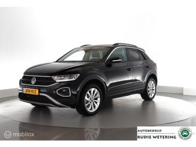 Financial Lease Volkswagen T-Roc 1.5 TSI 150pk Automaat Business led