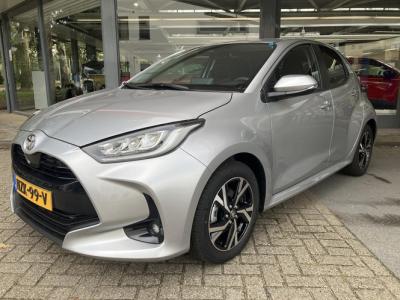 Financial Leas Toyota Yaris 1.5 Hybrid 115 Dynamic
