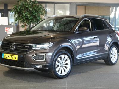 Financial Lease Volkswagen T-Roc 2.0 TSI 4Motion DSG 190 PK Navi Virtual Led Pdc Acc