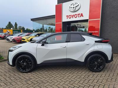 Toyota C-HR 2.0 Plug-in Hybrid 220 GR SPORT