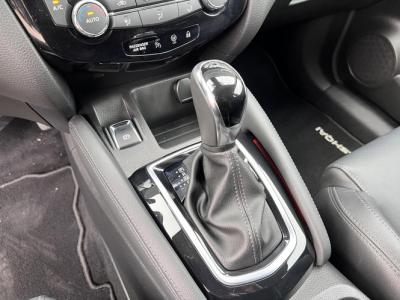 Nissan QASHQAI 1.3 DIG-T Tekna