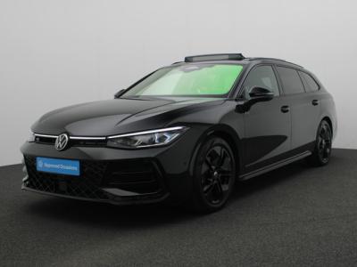 Financial Leas Volkswagen Passat Variant 1.5 eTSI 150 pk DSG R-Line Business