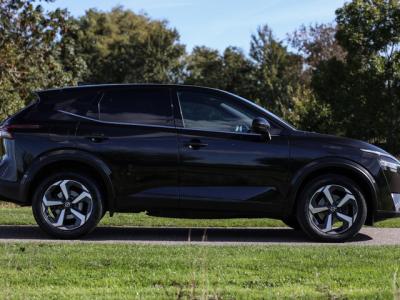 Nissan QASHQAI 1.3 MHEV Xtronic Premiere