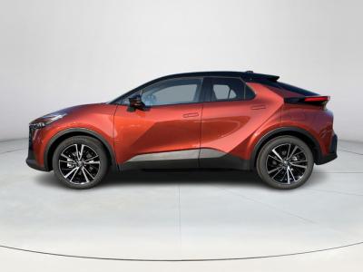 Toyota C-HR 2.0 Plug-in Hybrid 220 Executive