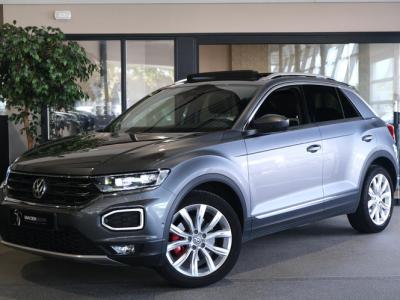 Financial Leas Volkswagen T-Roc 1.5 TSI Sport DSG 150 PK Pano Navi Led Acc Pdc Climate