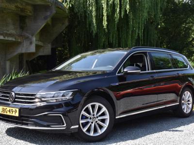 Financial Leas Volkswagen Passat Variant GTE 218PK DSG HYBRID GTE BUSINESS
