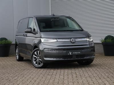 Financial Leas Volkswagen Multivan 1.4 eHybrid L1H1 Style 7P 218PK