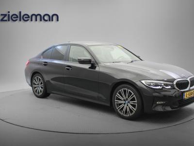 Financial Leas BMW 3 Serie 318i Sedan Business Edition Automaat - Digitaal Cockpit