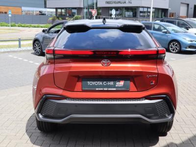 Toyota C-HR 2.0 PLUG-IN HYBRID 220 GR SPORT