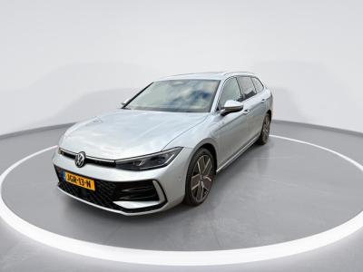 Financial Leas Volkswagen Passat Variant 1.5 eHybrid R-Line Edition