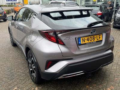 Toyota C-HR 2.0 HYBRID DYNAMIC