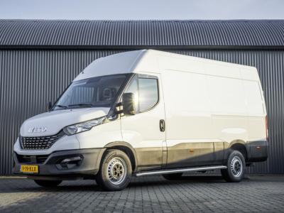 Financial Leas Iveco Daily 35S14V 2.3 L2H2