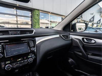 Nissan QASHQAI 1.3 DIG-T N-Connecta