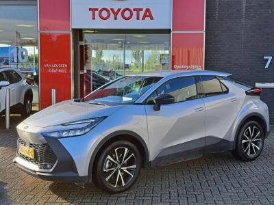 Financial Lease Toyota C-HR 2.0 Plug-in Hybrid 220 Dynamic