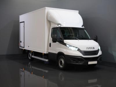 Financial Leas Iveco Daily 35S18HV 3.0 Aut. ZF BPM VRIJ! Bakwagen Laadklep