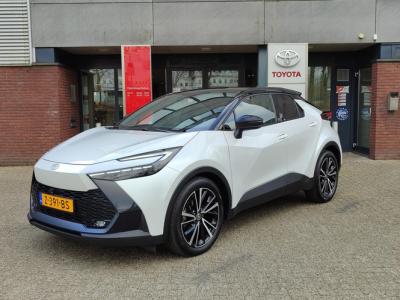 Financial Lease Toyota C-HR HYBRID 140 EXECUTIVE