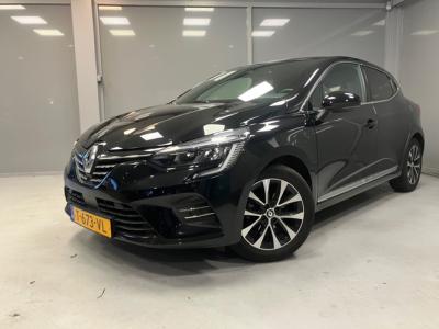 Financial Leas Renault Clio Techno 1.0 TCe