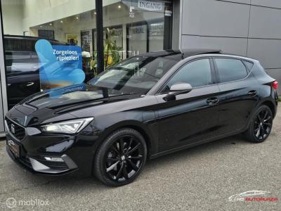 Financial Lease SEAT Leon 1.4 TSI eHybrid FR Panorama