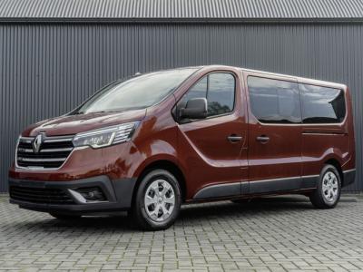 Financial Leas Renault Trafic Blue dCi 150PK