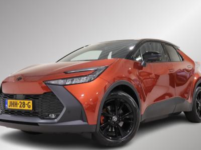 Financial Leas Toyota C-HR 2.0 Plug-in Hybrid 220 Dynamic