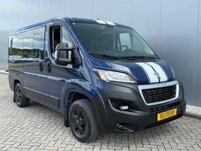 Financial Leas Peugeot Boxer 2.0 Rolstoel Voorin