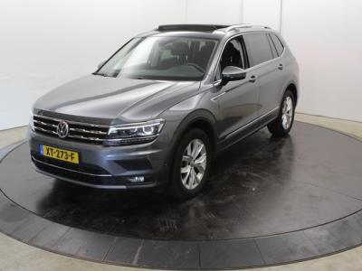 Financial Lease Volkswagen Tiguan 1.4 TSI High 7p EL trekh+aKlep Virtual Head-Up Camera Pano Discpro navi