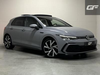 Financial Lease Volkswagen Golf 1.5 eTSI R-Line Pano Harman