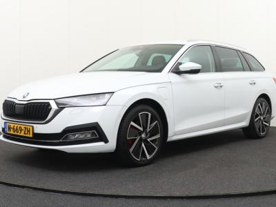 Financial Leas Škoda Octavia Combi 1.4T 204 PK PHEV Sport Business