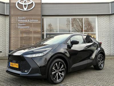 Financial Leas Toyota C-HR 2.0 PLUG-IN HYBRID 220 DYNAMIC