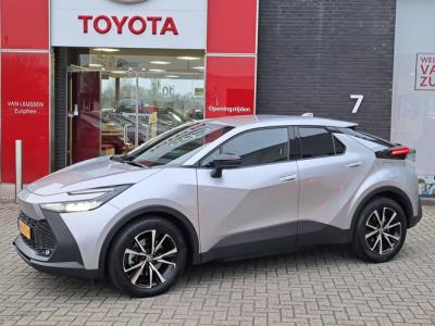 Financial Leas Toyota C-HR 2.0 Plug-in Hybrid 220 Dynamic