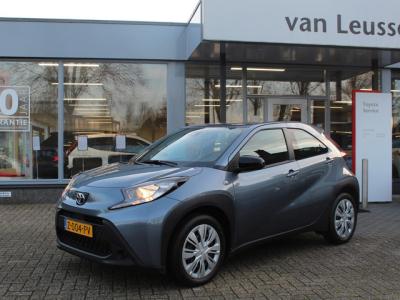 Financial Lease Toyota Aygo X PLAY