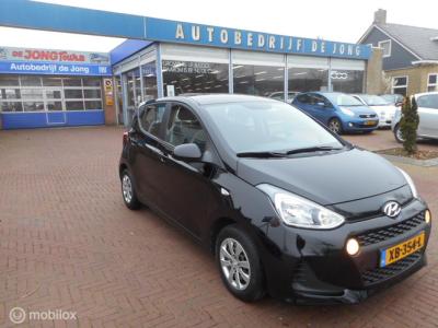 Financial Leas Hyundai i10 1.0i Comfort 5p. TREKHAAK