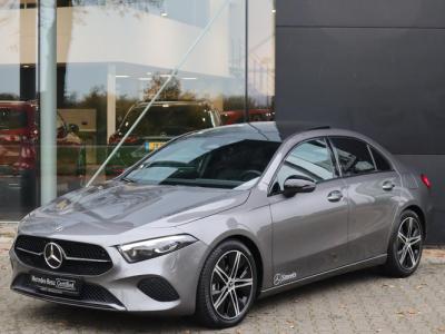 Financial Lease Mercedes-Benz A-Klasse 180 Star Edition AMG Line