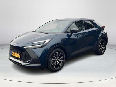Financial Leas Toyota C-HR 2.0 Plug-in Hybrid 220 First Edition