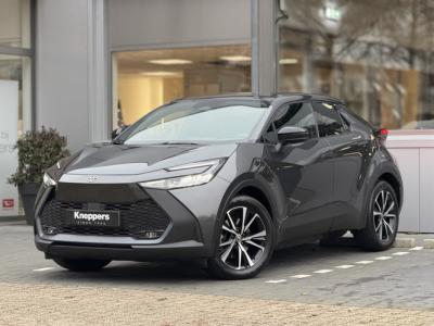 Financial Leas Toyota C-HR 2.0 Plug-in Hybrid 220 Dynamic
