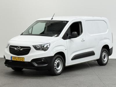Financial Leas Opel Combo 1.5D L2H1 Edition Automaat