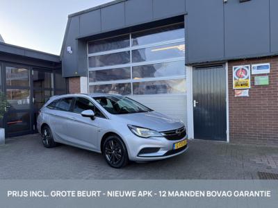 Financial Leas Opel Astra Sports Tourer 1.0 Turbo 120 Jaar Edition