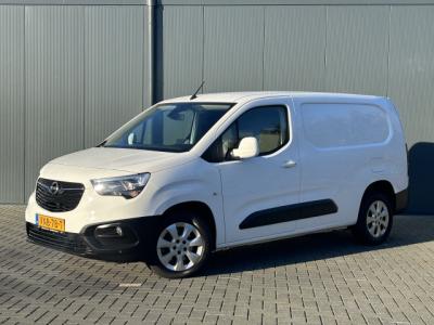 Financial Leas Opel Combo 1.5D 131 PK AUTOMAAT