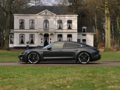 Financial Lease Porsche Taycan Turbo S 93 kWh