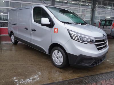 Financial Leas Renault Trafic 2.0 Blue dCi 130 T30 L2H1 Red Edition