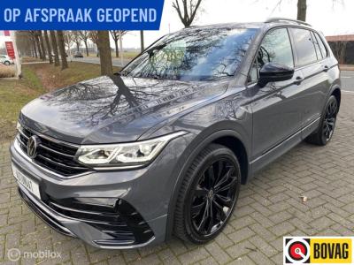 Financial Leas Volkswagen Tiguan 1.4 TSI eHybrid I R-Line I 360 Camera I Black style