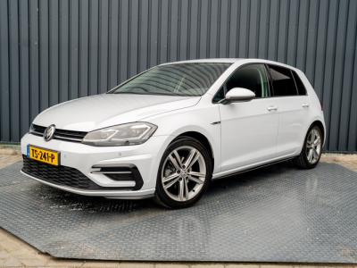 Financial Lease Volkswagen Golf 1.0 TSI Highline Business R