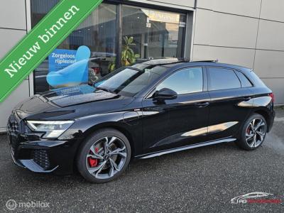Financial Lease Audi A3 Sportback 45 TFSI e S edition Competition Panorama